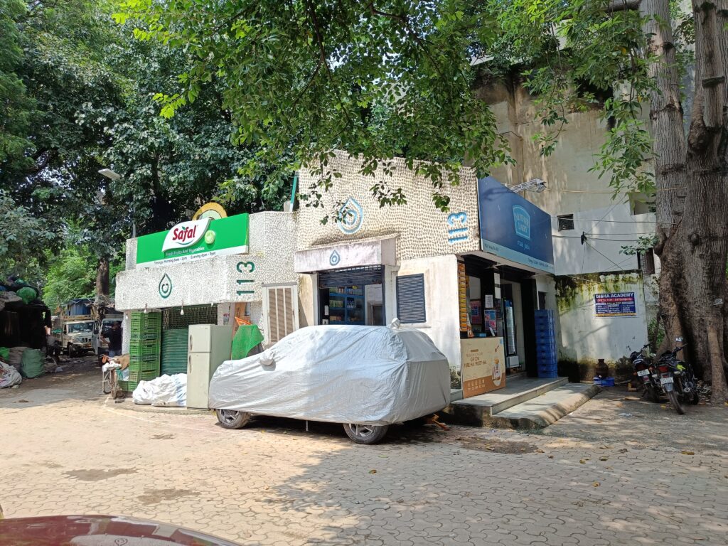 mother daily Safdarjung-Enclave-Market-Delhi